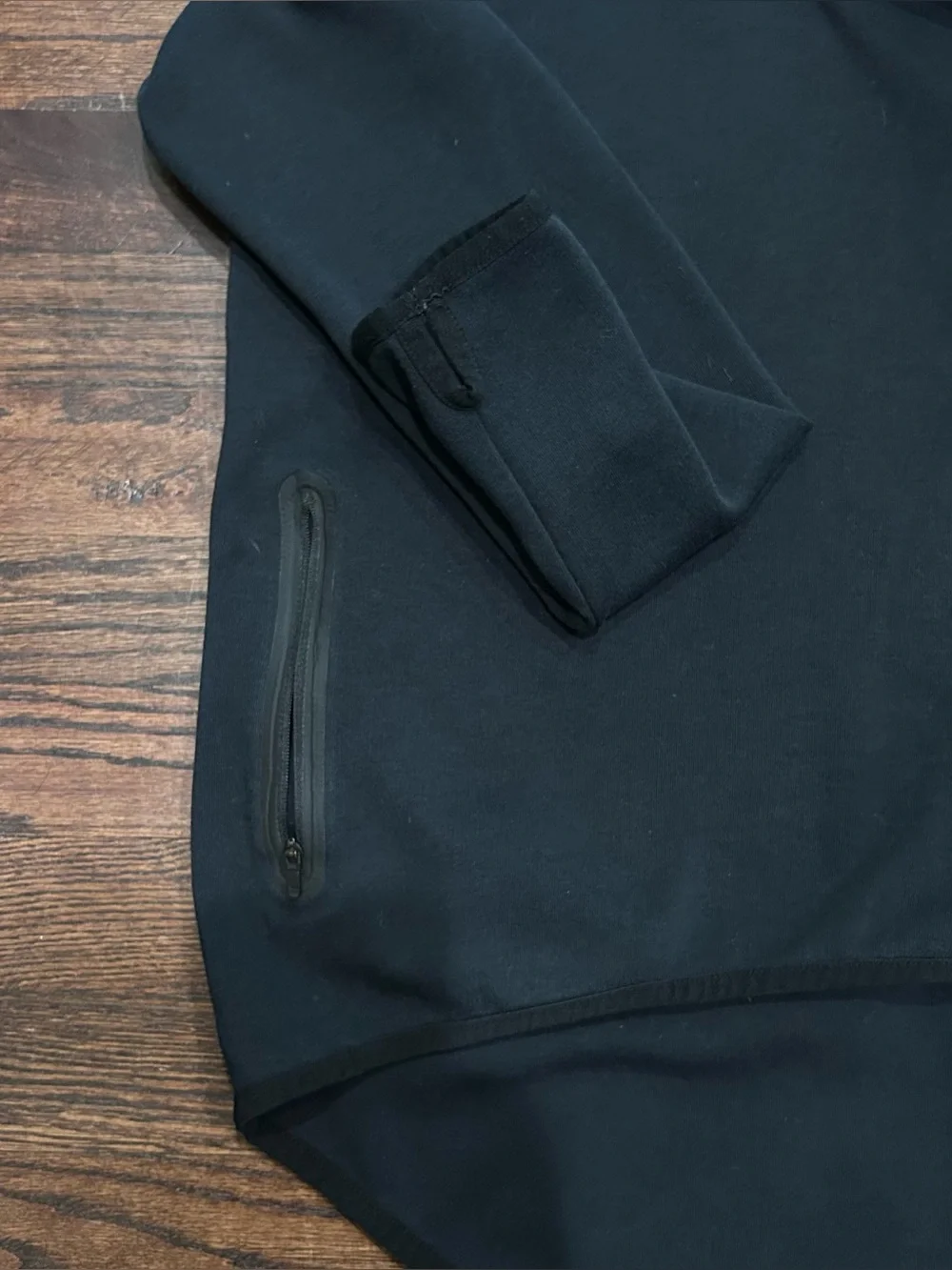 Nike Tech Fleece Cape Jacket  Size Medium